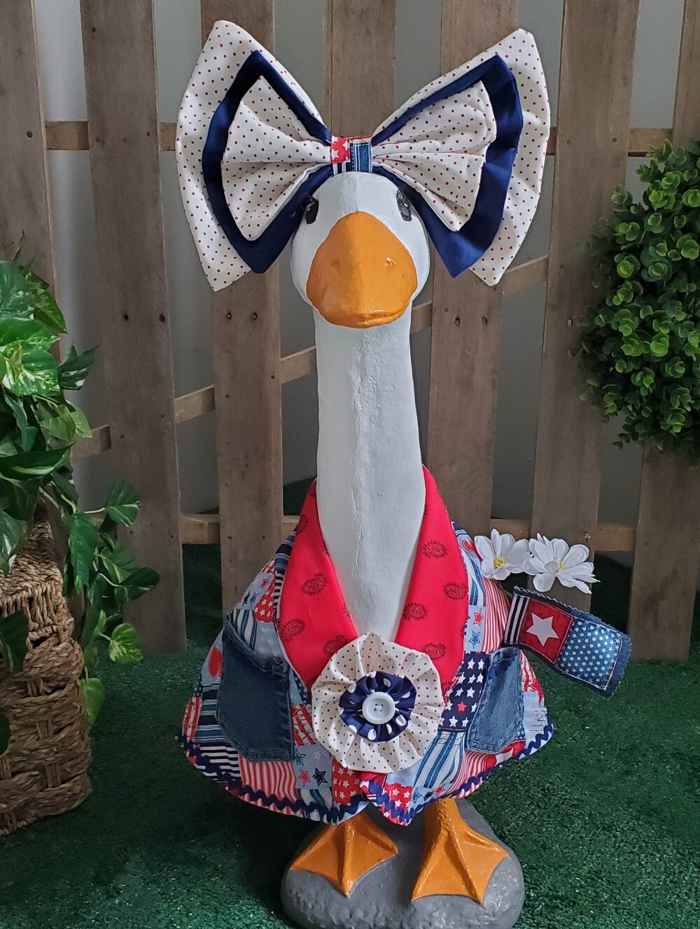 4th Of July Large Concrete Porch Goose Outfit & Bow